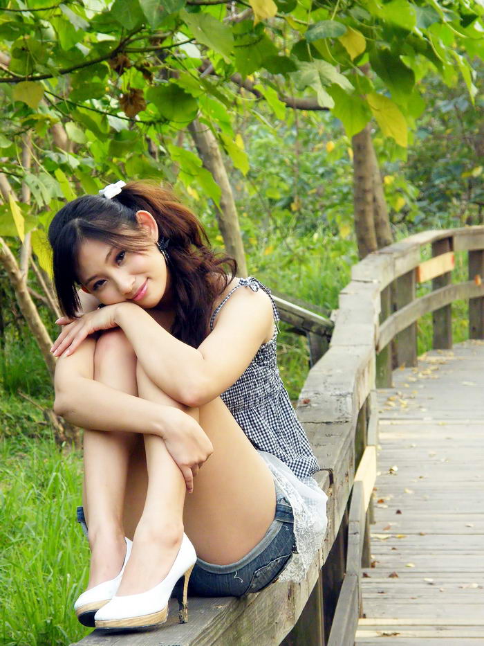 长腿美女