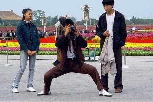 照相姿势搞怪