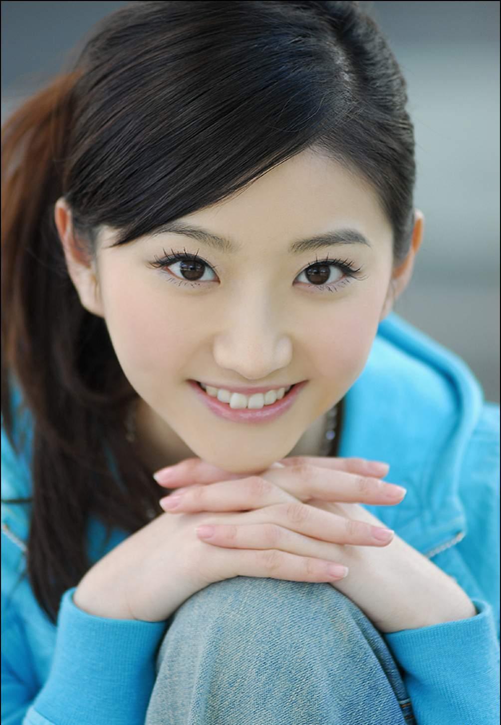 美女，好俊