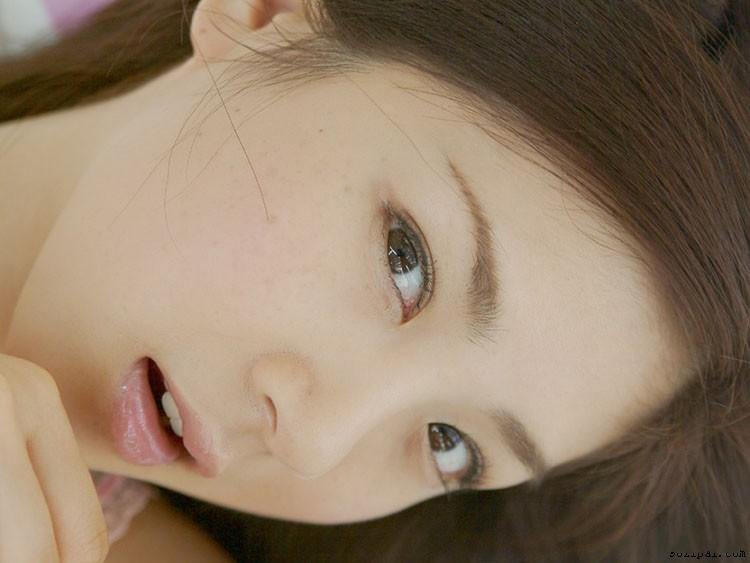 美女自拍