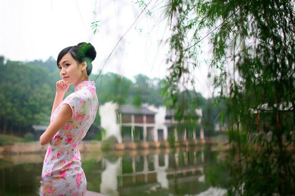 江南美女